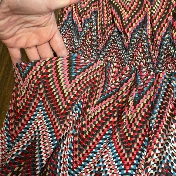 Maude Chevron Multicolor Strapless Bubble Capri Romper Y2K Fashion Womens size M - Picture 5 of 12